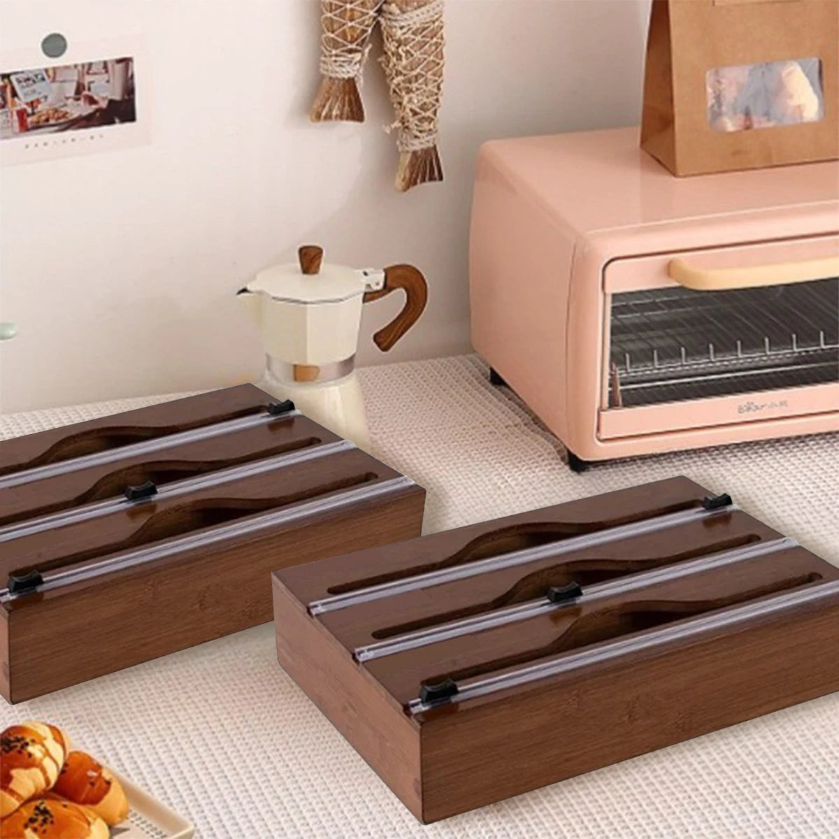 Plastic film dispenser for the kitchen